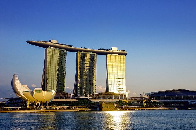4 Hours - Singapore Tour in Private Car or Minibus with Driver - Singapore River: The Best Place to Understand the City Quickly
