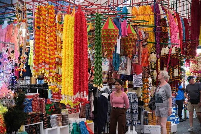 5 hours Little India, Kampong Glam, Chinatown with 9 Food Tasting - A Half-Day Food Walk That Gets You Oriented Fast