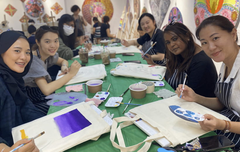 Art Jamming Workshops - Who This Workshop Suits Best in Singapore