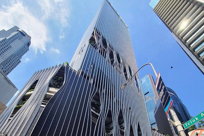 CityWalk With A Local - Colonial and civic districts: Temasek to Singapore, and how independence changed the map