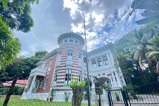 Exploring Singapore’s Forgotten Hills - Mount Faber Park: your first payoff and a fast warm-up