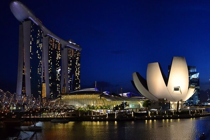 Fabulous Night-Out Private Tour in Singapore - The real value of a 6-hour private night circuit