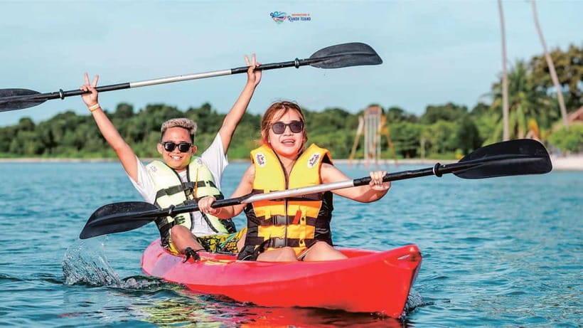 From Singapore : Private Batam Island Snorkeling and Canoe - The snorkeling: clear water, coral, and a coach you can lean on