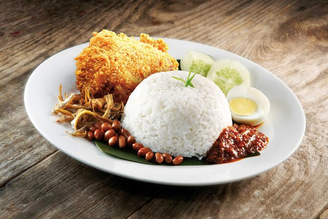 From Singapore: Private Malacca day tour (via drive-thru border) - Walking, Heat, and How to Survive a One-Day March