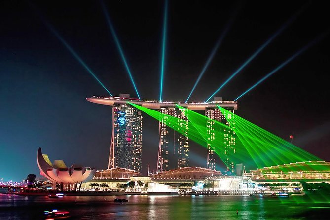 Gardens by the Bay with 2 Flower Dome + Marina Bay Sands Skypark - The 3:00 pm start time and why the clock matters