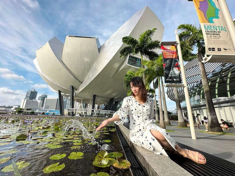 Instawalks of Iconic Singapore Photography Services - Food tour and bike or scooter options: add-ons that can change the feel