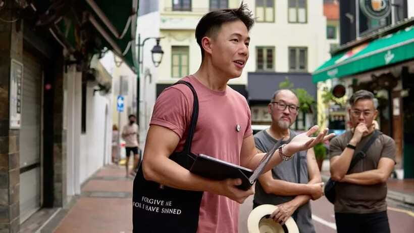 LGBTQ History Walking Tour in Singapore - The Sunset Hour in Singapore and the Pride Milestones You See From the Streets