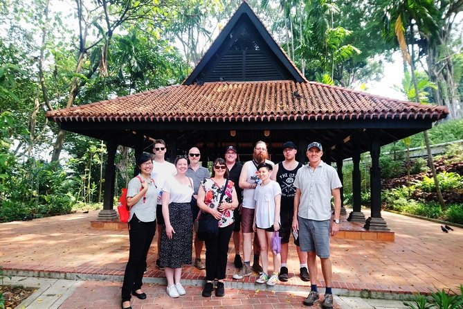 Of Graves, Guns & Battles™: A Tour of Fort Canning Hill - Fort Canning Park: Graves, Colonial Fort Ideas, and the Spice Trade Story
