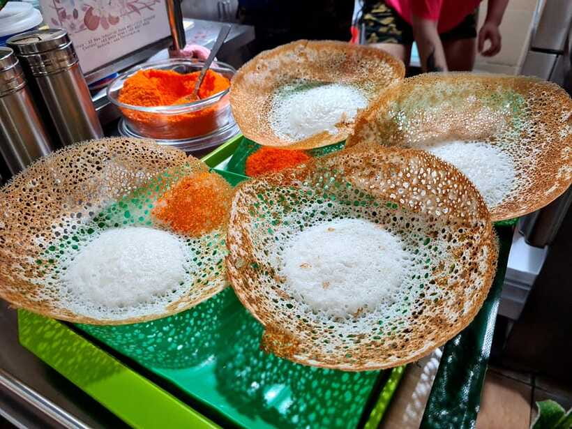 Personalised 3in1 Food Tour: 3 Cultural Trails of Singapore - Maxwell Food Centre and the Ann Siang Hill finish