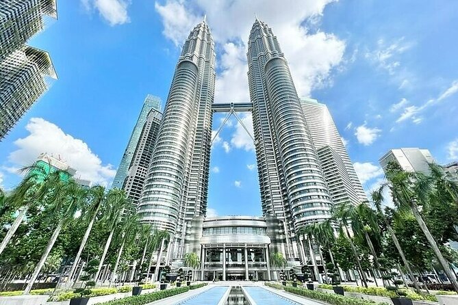 Petronas Twin Towers skybridge tickets (SINGAPORE GUESTS ONLY) - Ticket upgrade timing: the 3-day window that can make or break it