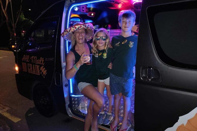 Private Party Bus Shared Tour in Singapore - The Route: Clarke Quay, Singapore River, Marina Bay Sands, Merlion Park, Esplanade