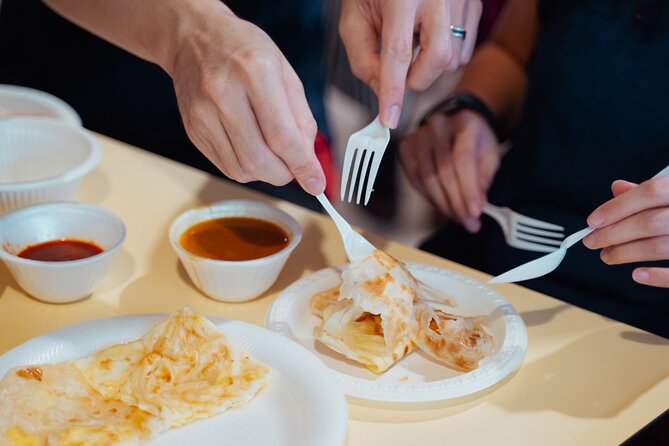 Private Singapore Food Tour in Chinatown and Little India - Chinatown: Old Streets, Hawker Stories, and Temple-Proximity Eating
