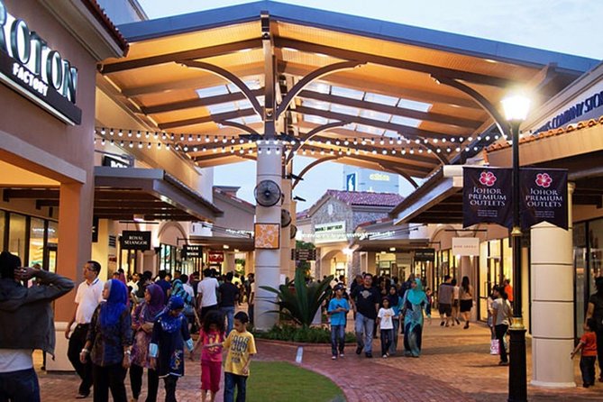Private Tour: Sightseeing Daytrip to Johor Bahru from Singapore - The morning plan: breakfast time, then heritage streets and royal sights