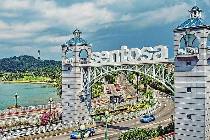 Sentosa Luxe: A Premium Half-Day Island Discovery Private Tour - Stop 5: Central Beach Bazaar for Easy Food and Fun Options