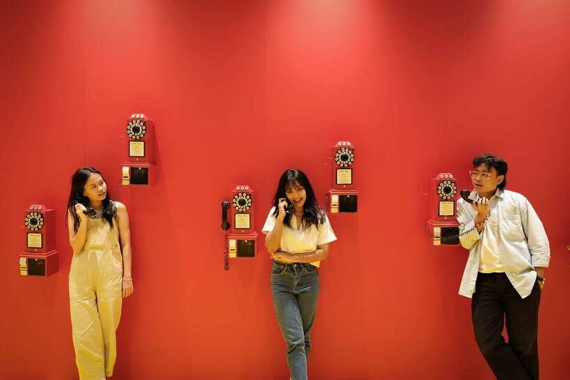 Sentosa: Trick Eye Museum Entrance Ticket - Photo Tips That Make the Illusions Actually Work