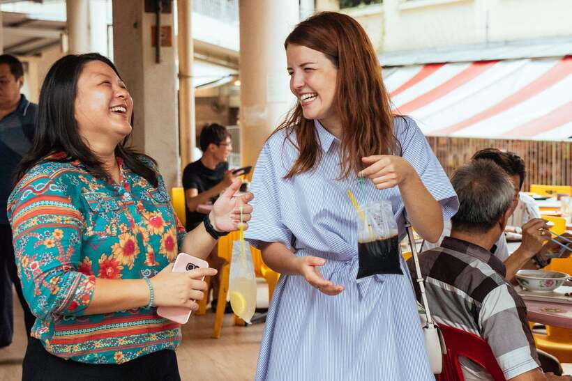 Singapore: 2.5-Hour Private City Tour Off the Beaten Track - Kampong Lorong Buangkok: everyday life you can actually picture