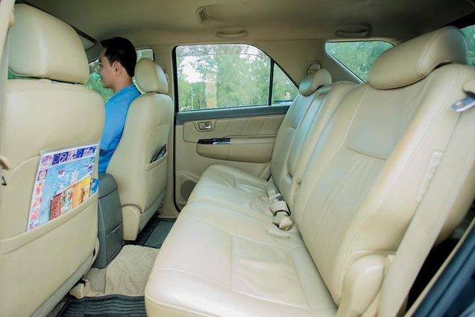 Singapore Airport Private Transfer - Car vs minivan: comfort, luggage, and what the fare includes