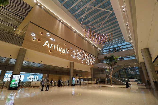 Singapore Airport: Shared Arrival or Departure Car Transfer - The real win: skipping Changi stress without paying private-car prices