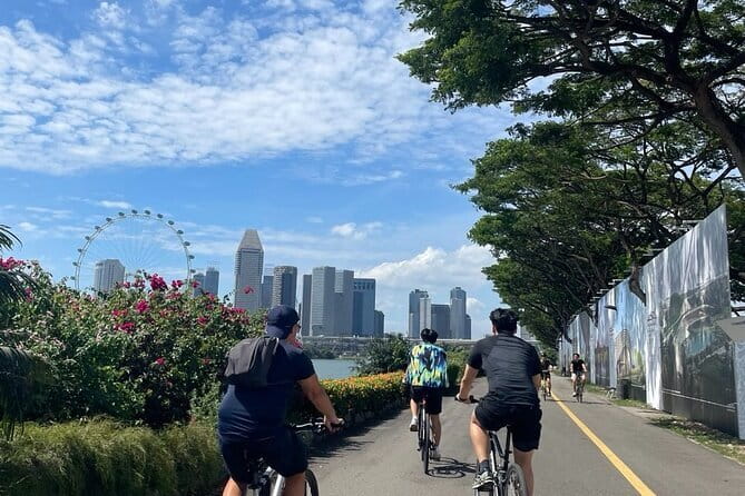 Singapore Beach City Cycling Tour - Getting the included gear right, and what to bring