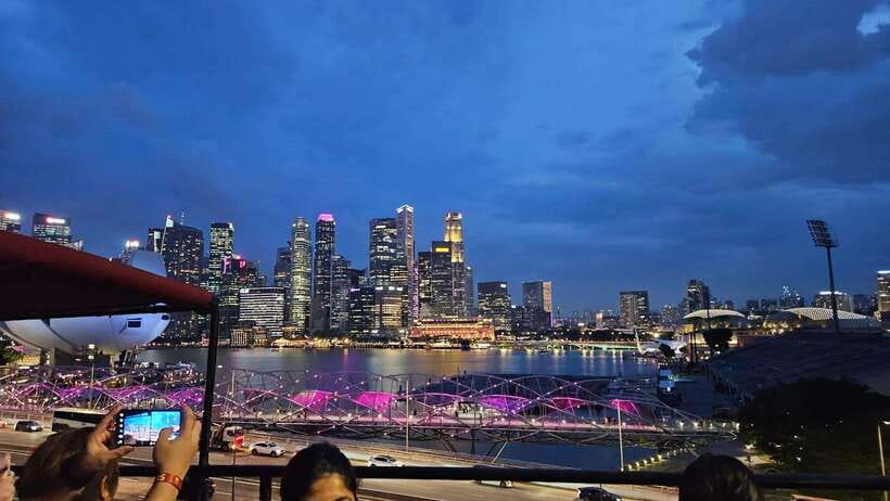 Singapore: Big Bus Night Tour by Open-Top Bus & Live Guide - Open-top double-decker comfort: views are great, but dress smart