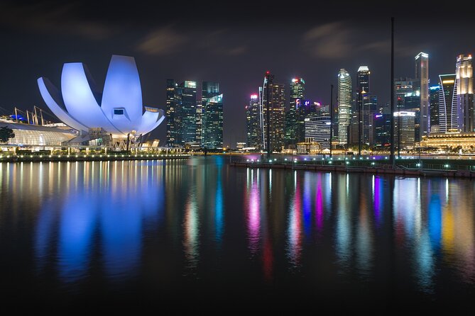 Singapore by Night Top Senic Sightseeing Private Tour - Clarke Quay time on foot, then a Singapore River cruise