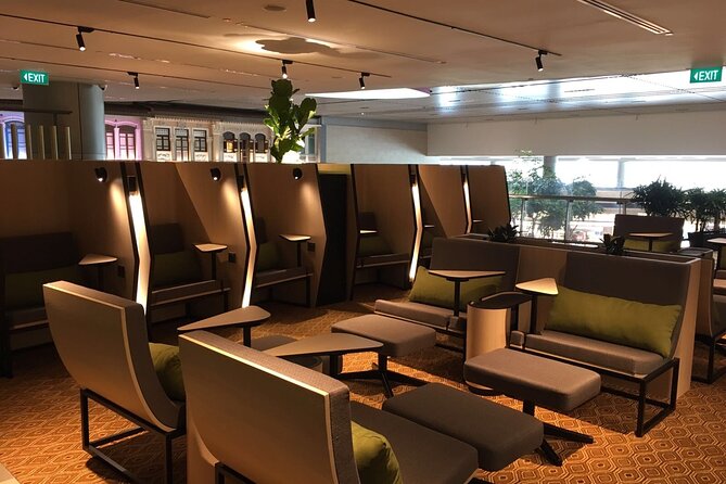 Singapore Changi Airport BLOSSOM - SATS & Plaza Premium Lounge at Terminal 4 - Entering Terminal 4 restricted area: the part that decides how smooth it feels