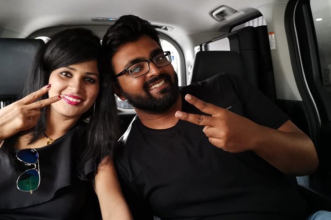 Singapore Changi Airport: Private Arrival Transfer with Meet & Greet Service - Meet-and-greet basics: where your driver will be waiting