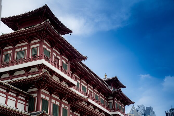 Singapore: Chinatown Hawker Market Food Tour with 7 Food Tastings - The 7 included tastings: what to expect in plain terms