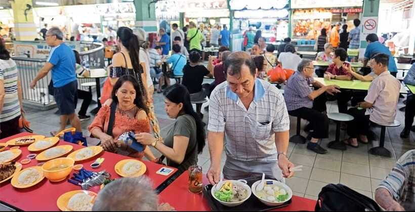 Singapore: Chinatown Street Food Tour - Chinatown streets and a guided break: eating with direction