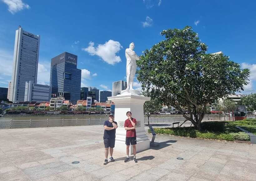 Singapore: City Highlights Walking Tour & Singapore River - The Skyline Moment: Marina Bay Views, Flyer, Esplanade, and the Merlion