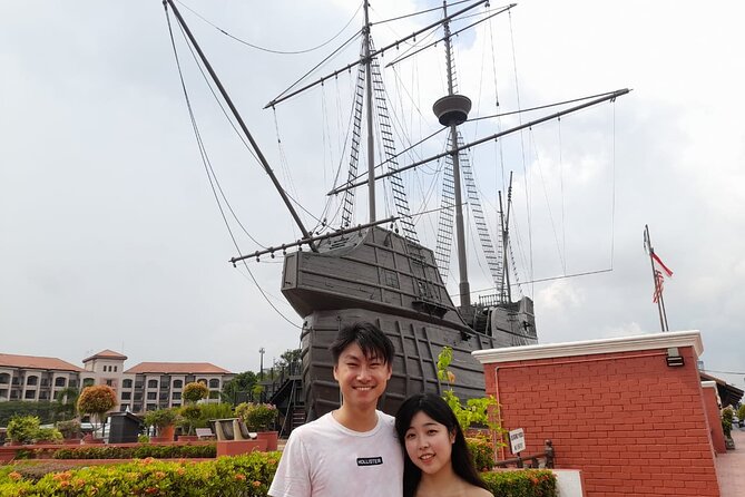Singapore City To Kuala Lumpur City En-route Malacca Heritage Tour - A Singapore to Kuala Lumpur transfer that also sells you Melaka