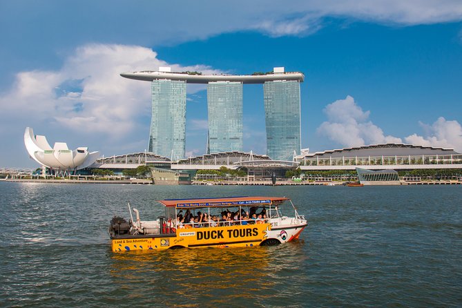 Singapore Duck Tour - The 1-hour rhythm, what the ride feels like, and what to bring