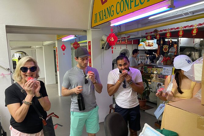 Singapore Essential Private Walking Tour - Your Guide Matters, and It Shows in the Details