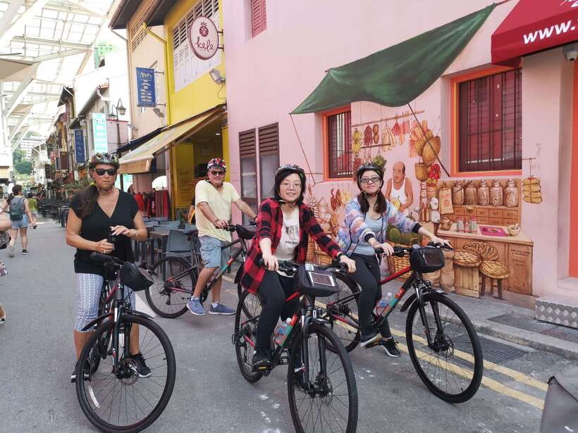 Singapore: Explorer Pass Save up to 50% on 2-7 Attractions - Key things to know fast