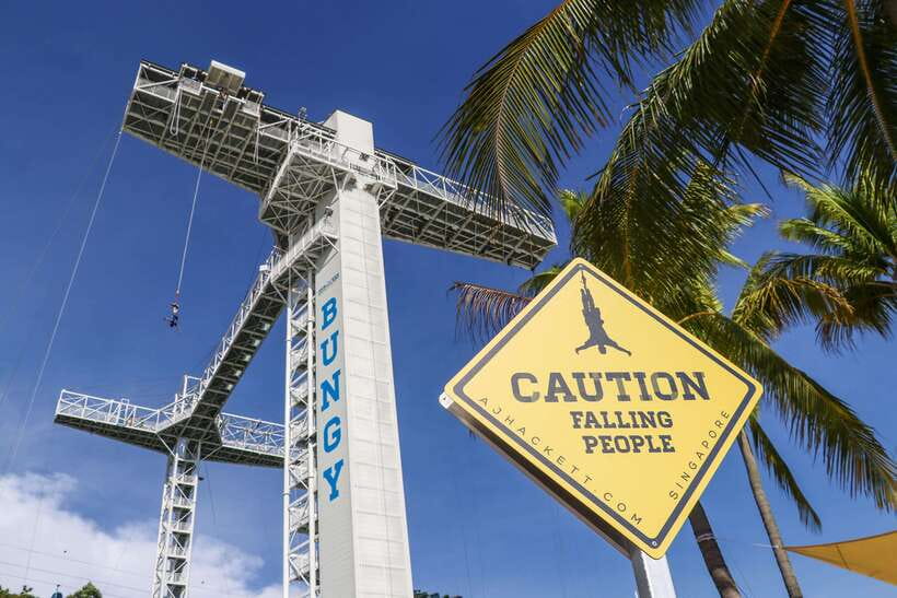 Singapore: Explorer Pass Save up to 50% on 2-7 Attractions - Gardens by the Bay: Flower Dome, Cloud Forest, and the Bonus That Makes It Fun