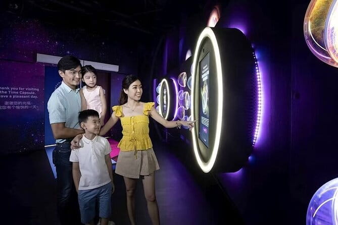Singapore Flyer Tickets with Time Capsule - Singapore Flyer and Time Capsule: What You’re Really Buying