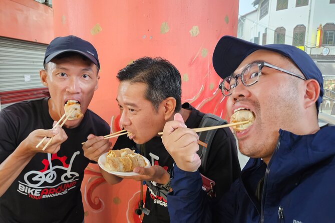 Singapore Food & Bike Tour - Downtown - Downtown Singapore by bike, not by guesswork
