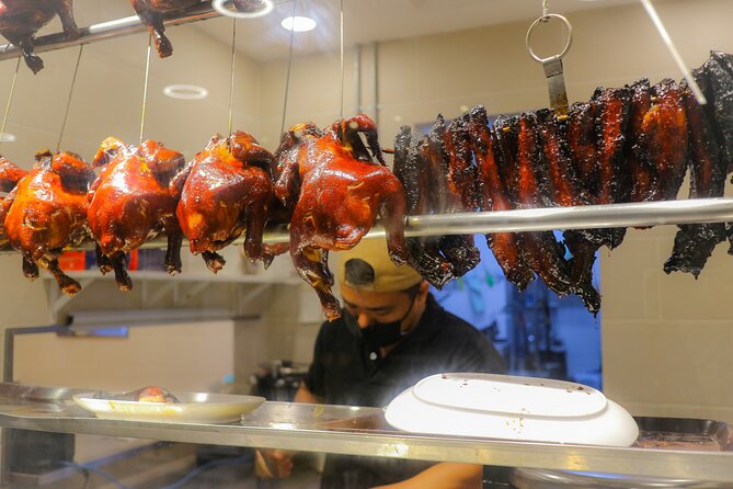 Singapore Foodie Experience Guided Tour with 5 dishes Tasting - Private Group, Afternoon Timing, and the Relaxed Chinatown Walk