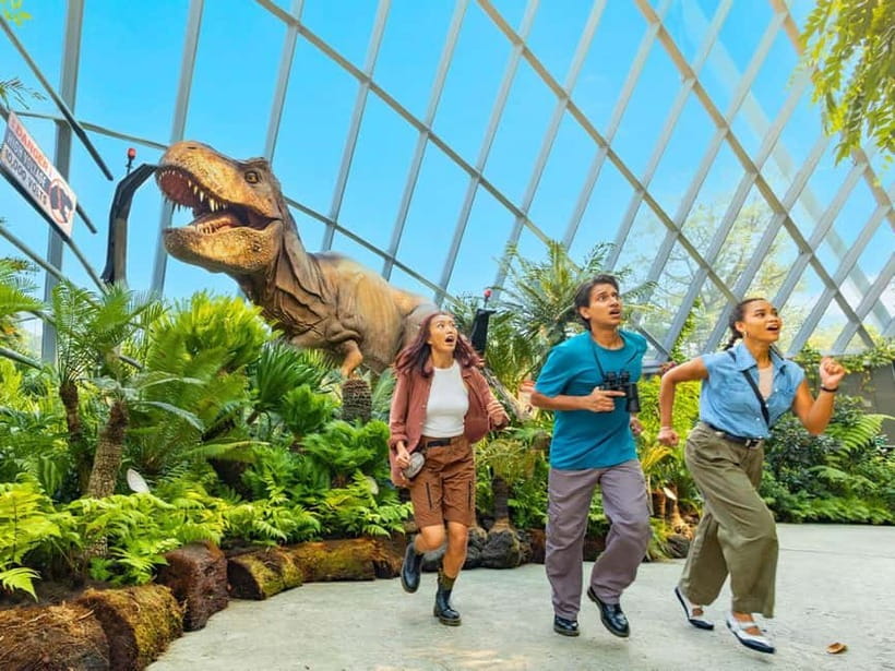 Singapore: Gardens by the Bay & Jurassic World with Pickup - Getting from your hotel: pickup that saves the messy parts