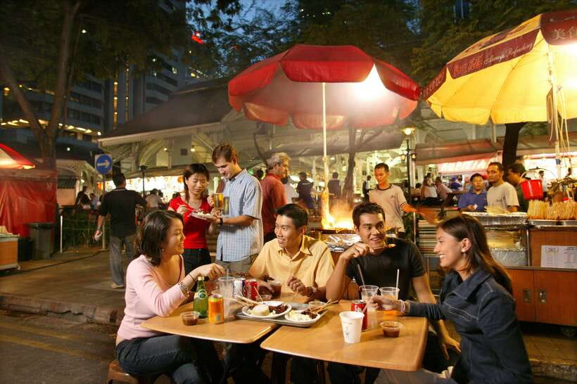 Singapore: Hawker Culture Food Tour and Sightseeing - Why this 3-hour hawker and lights mix fits Singapore