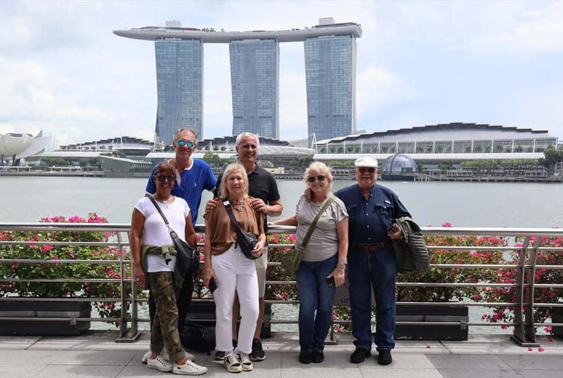 Singapore: Historical Civic District & Marina Bay Walk Tour - Where You Start: Funan Centre to the Civic District Flow