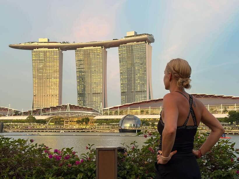 Singapore: Light to Night Bike Tour - Kampong Glam: street life, culture, and an easy way to learn fast