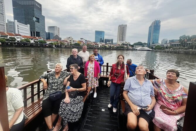 Singapore light to night : River Cruise & 02 Stunning Light Shows - Clarke Quay river cruise plus the heritage bridge line