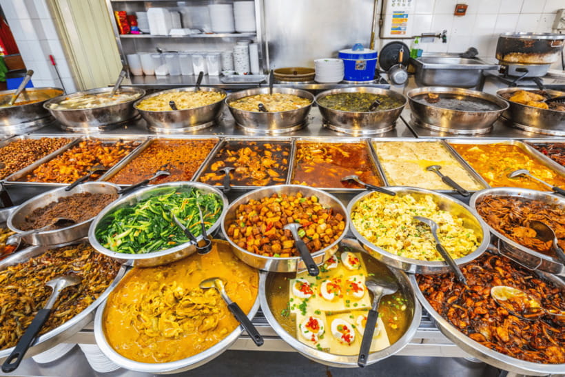 Singapore: Little India, Tekka Centre and Food Tastings Tour - Roti, teh tarik, and sweets: how to make the most of the tasting