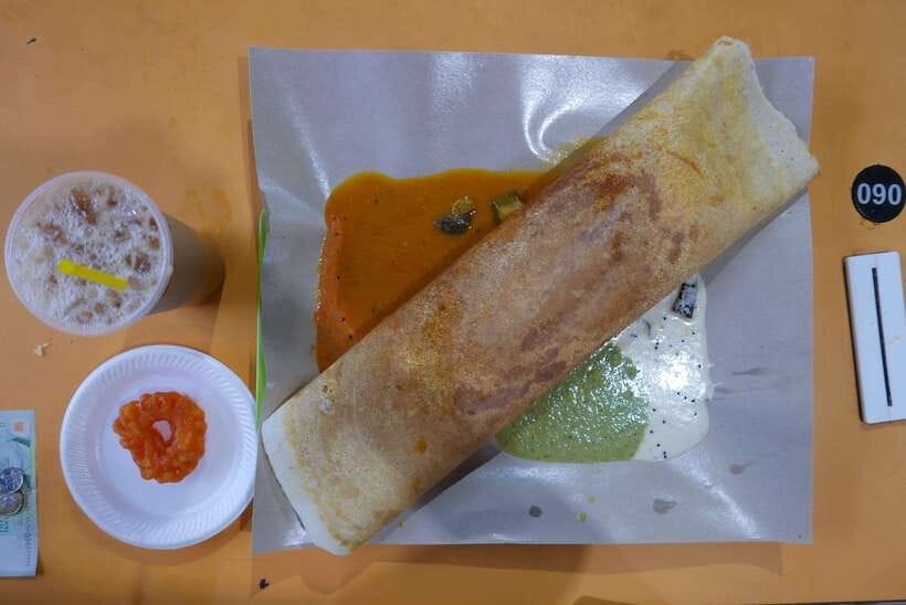 Singapore: Little India, Tekka Centre and Food Tastings Tour - Sri Veeramakaliamman Temple: what to notice on a respectful visit
