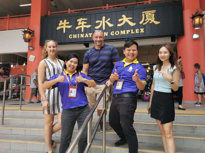 Singapore: Local Hawker Food Tour with Tastings - Hong Lim Market & Food Centre: the “start strong” tasting stop