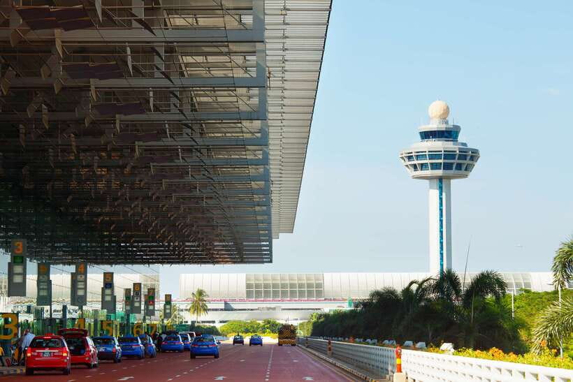 Singapore: M1 Tourist SIM Simcard - Where to pick up your M1 SIM at Changi