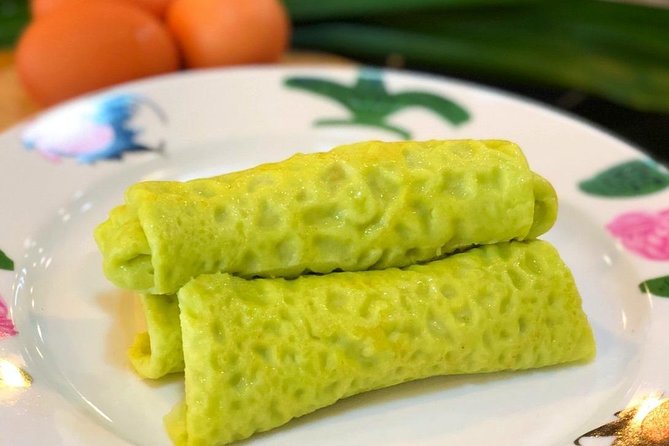 Singapore Market to Table Culinary Experience (Wet Market Tour included) - Breakfast at the coffee shop: ordering your cup like a local