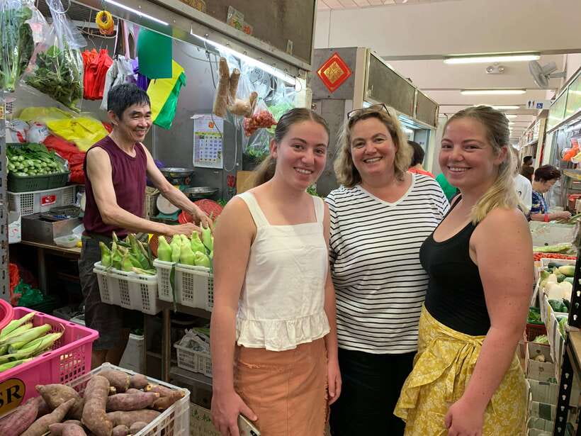 Singapore: Market-to-Table Experience and Cooking Class - Coffeeshop Breakfast: A Quick Cultural Reset Before Cooking