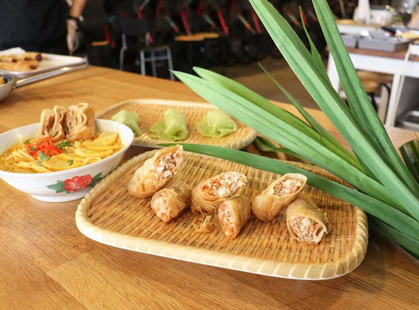 Singapore: Market-to-Table Experience and Cooking Class - The Cooking Class: Small-Group Hands-On, Chef-Led